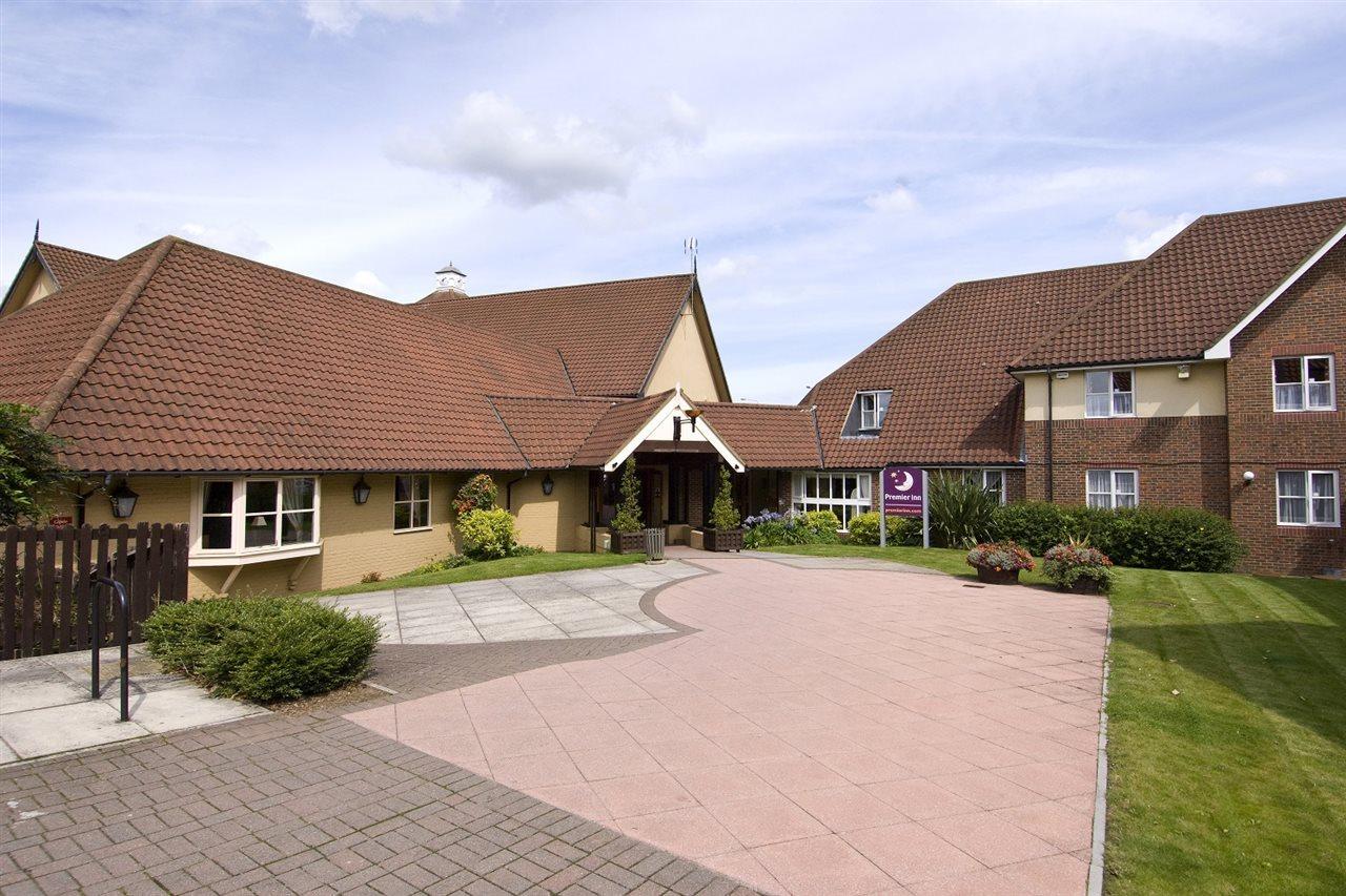 Premier Inn Bristol East Emersons Green Coalpit Heath ภายนอก รูปภาพ