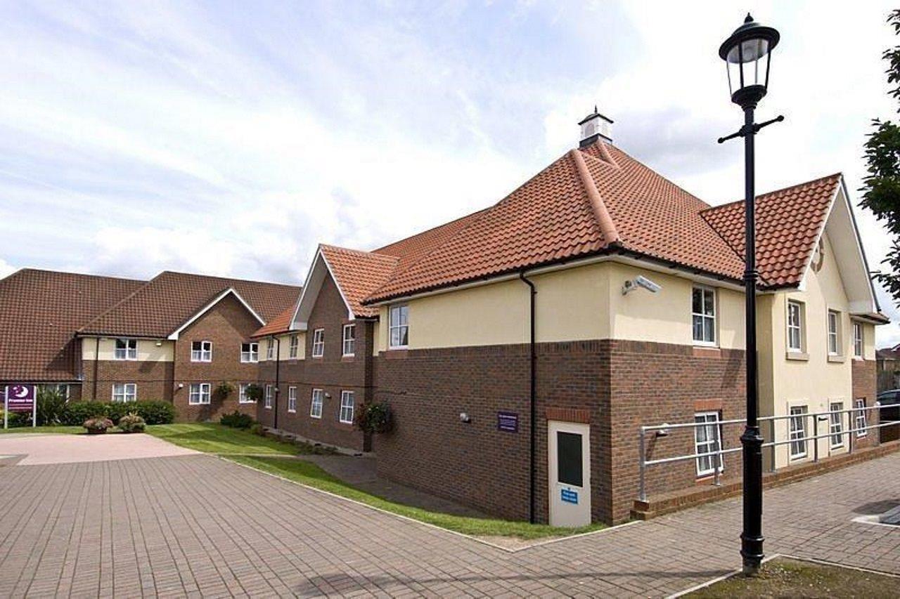 Premier Inn Bristol East Emersons Green Coalpit Heath ภายนอก รูปภาพ